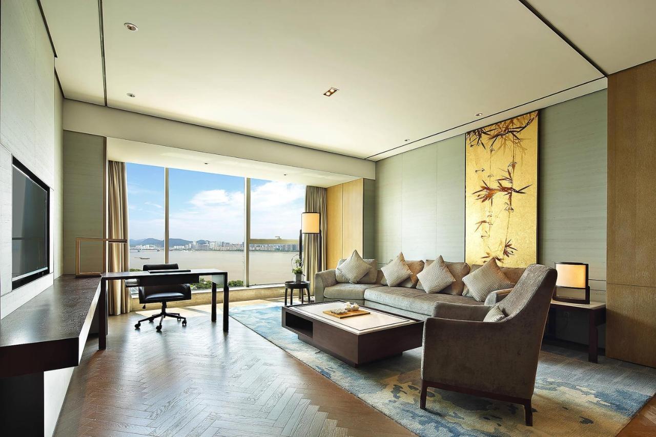 Sheraton Grand Hangzhou Binjiang Hotel Extérieur photo